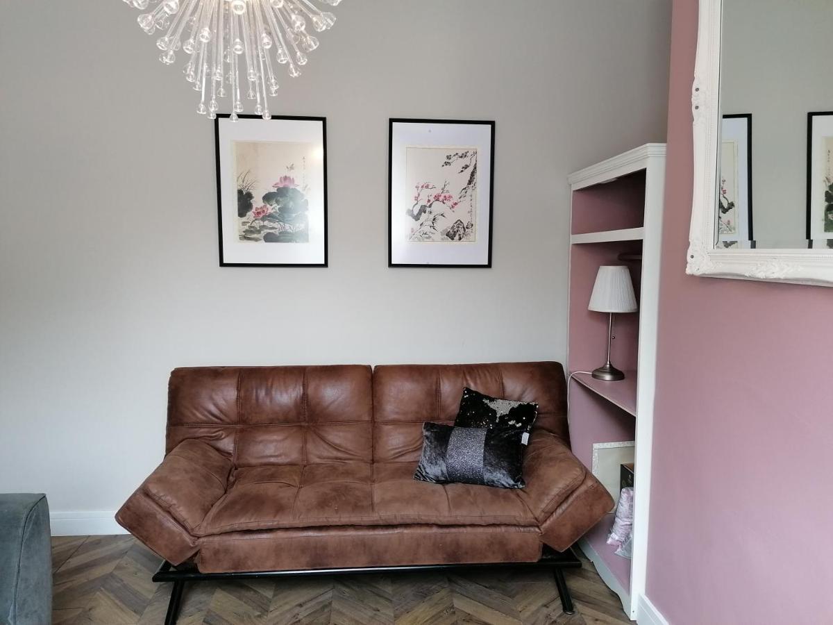 Queens Quarter Holiday Homes (Adults Only) Belfast Exteriér fotografie