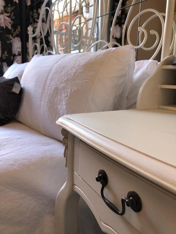 Queens Quarter Holiday Homes (Adults Only) Belfast Exteriér fotografie