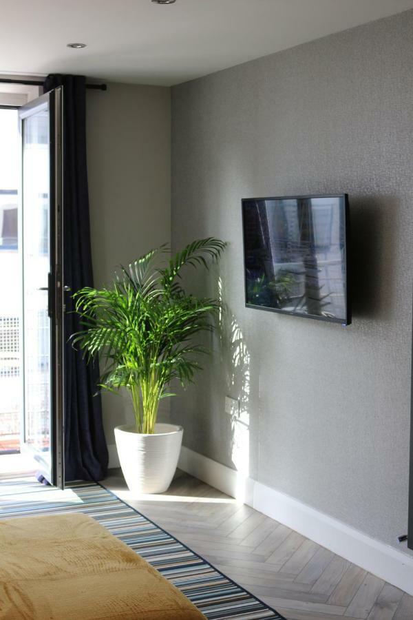 Queens Quarter Holiday Homes (Adults Only) Belfast Exteriér fotografie
